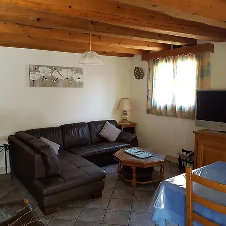 Casa di campagna Spacieux Et Confortable Avec Terrasse, Proche Activités Montagne, à - Fr-1-589-146