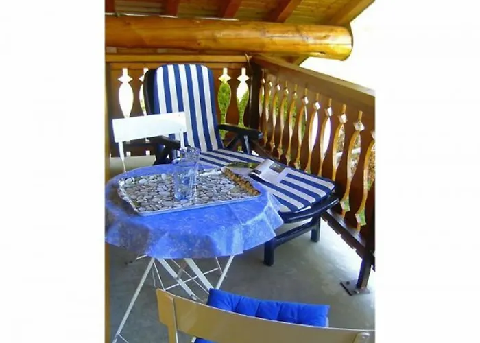 Spacieux Et Confortable Avec Terrasse, Proche Activites Montagne, A - Fr-1-589-146 *